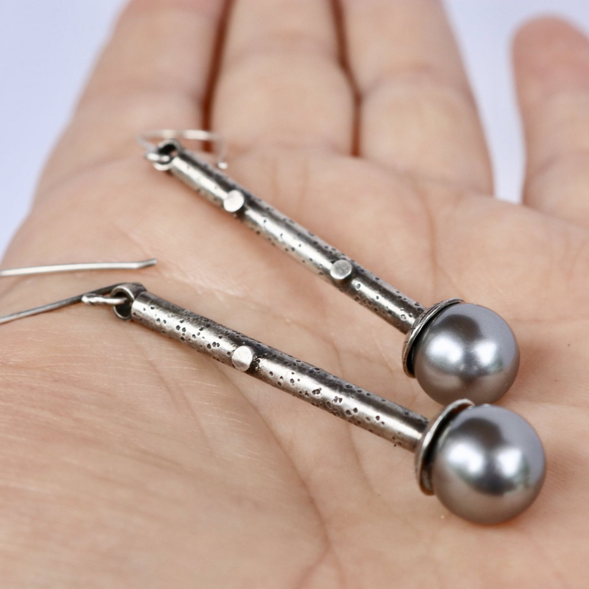 Column Earrings - Sterling Silver, Swarovski Pearl Grey - Peterson MADE