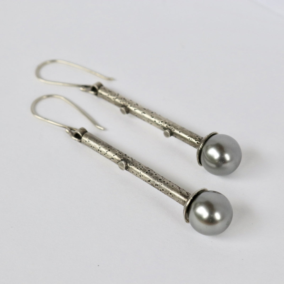 Column Earrings - Sterling Silver, Swarovski Pearl Grey - Peterson MADE